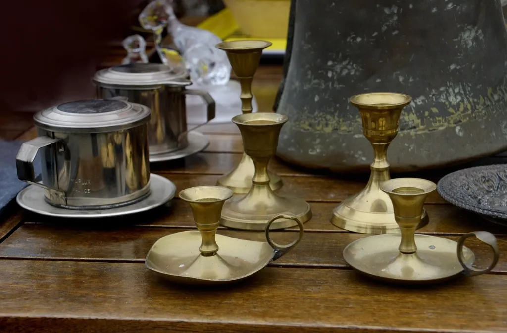 Brocante - Crédit: . | CC BY-NC-ND 4.0