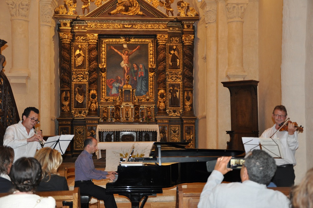 Festival amitiés inte ... - Crédit: Coulaures Patrimoine | CC BY-NC-ND 4.0