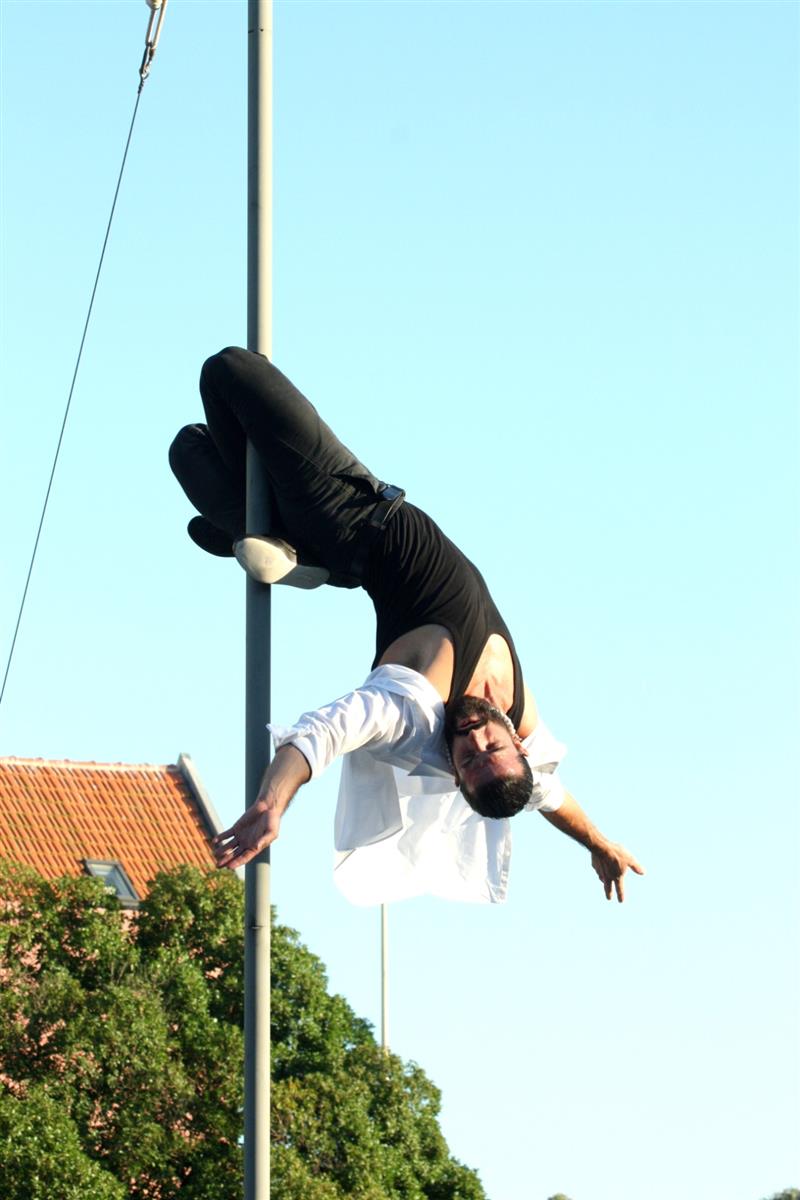 Agora Pôle National Cirque - Quando a alma não ...