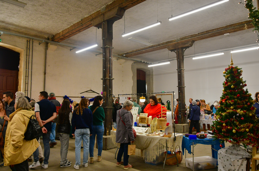 Marché de Noël - artisanat et créations à La T ...