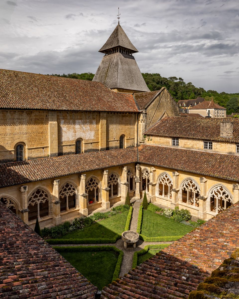 Visite guidée du cloître de Cadouin
