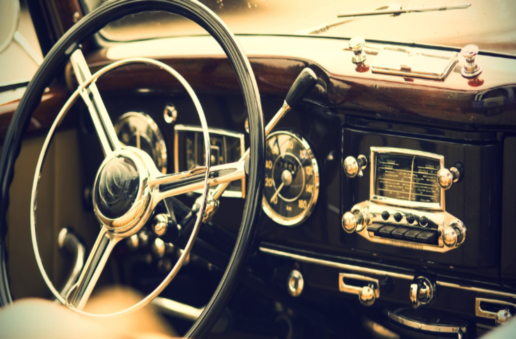 50ème bourse d’échange | Vieilles automobiles