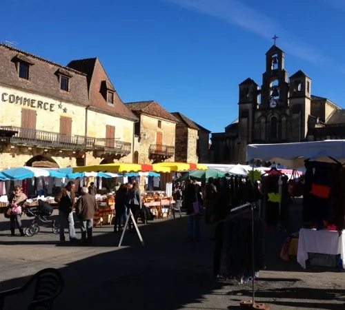 Marché de Villefranche du Périgord