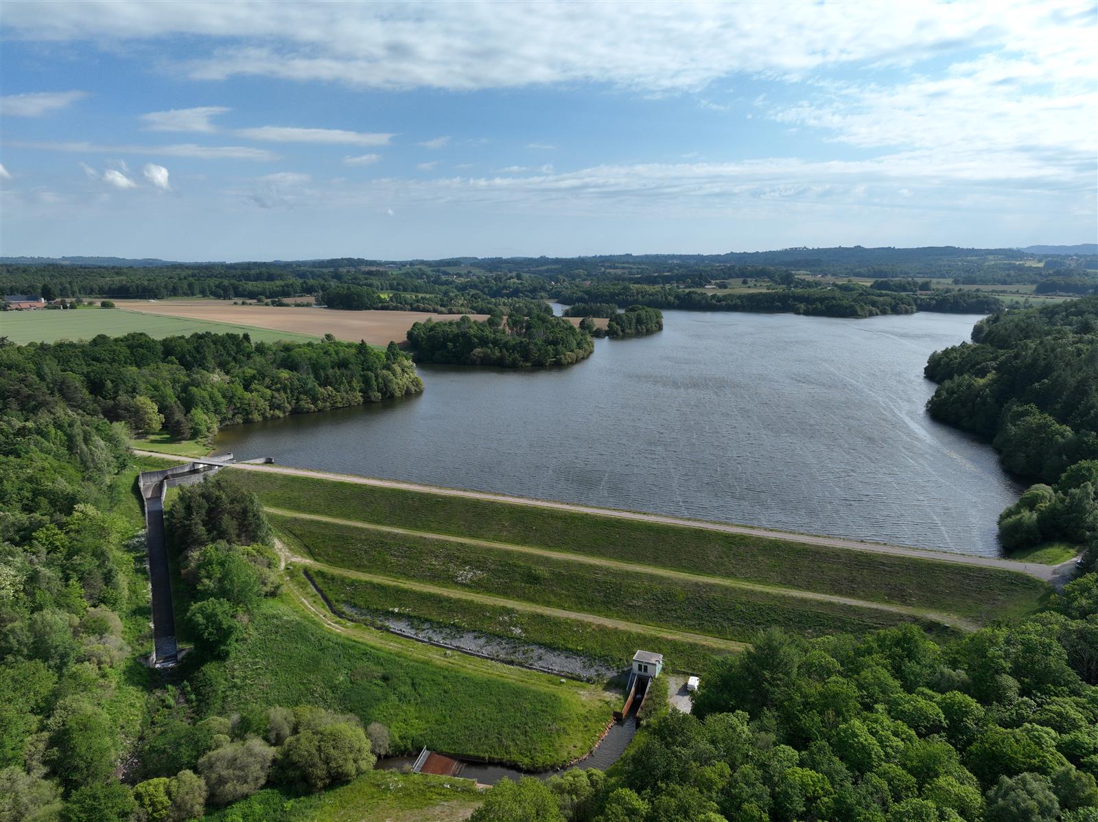 Dans les coulisses du plan d’eau de Miallet