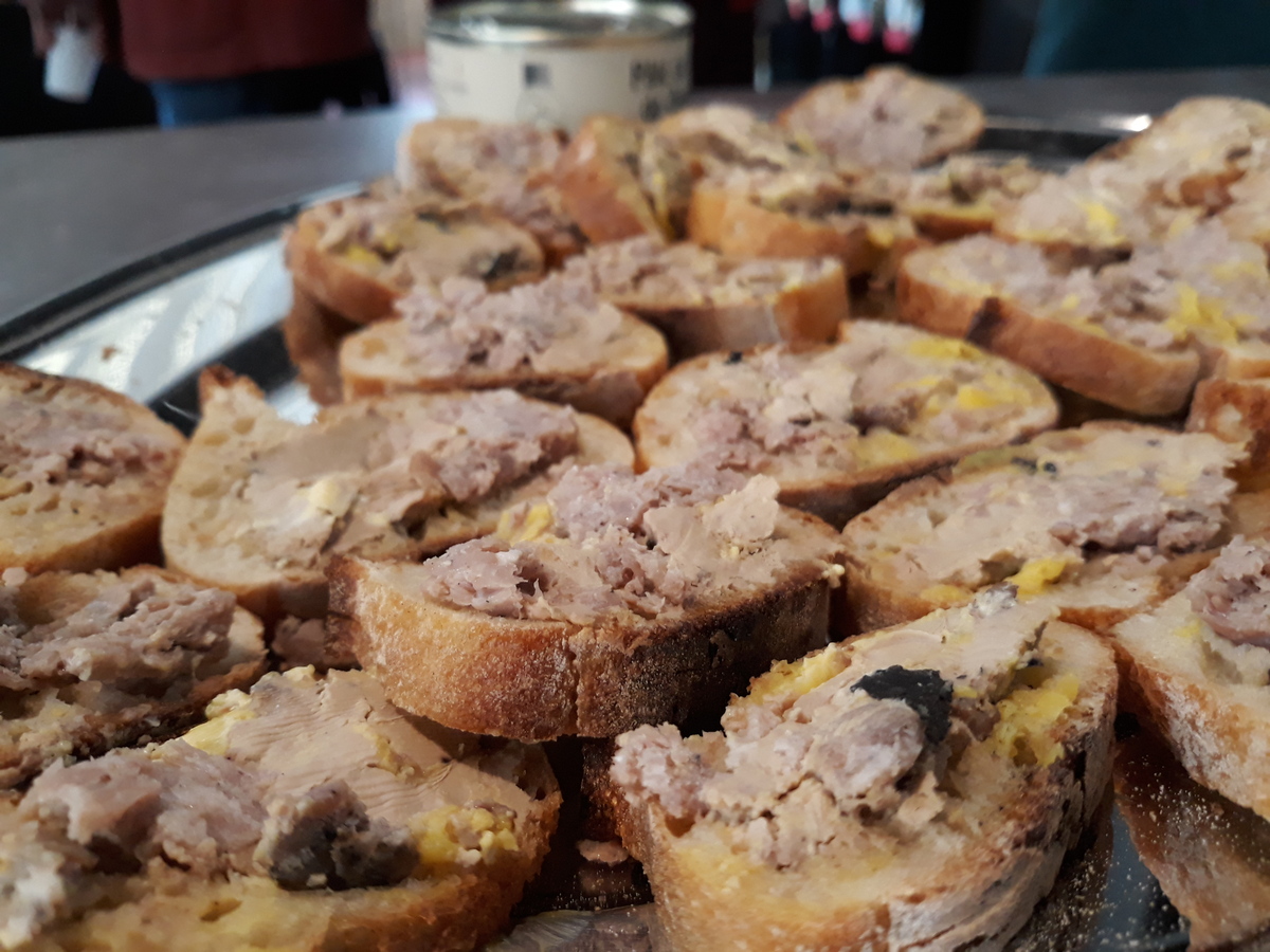 Dégustation de produits locaux