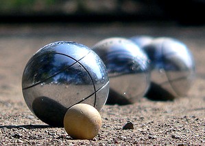 Concours de pétanque