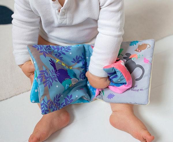 Atelier d'éveil BB lit