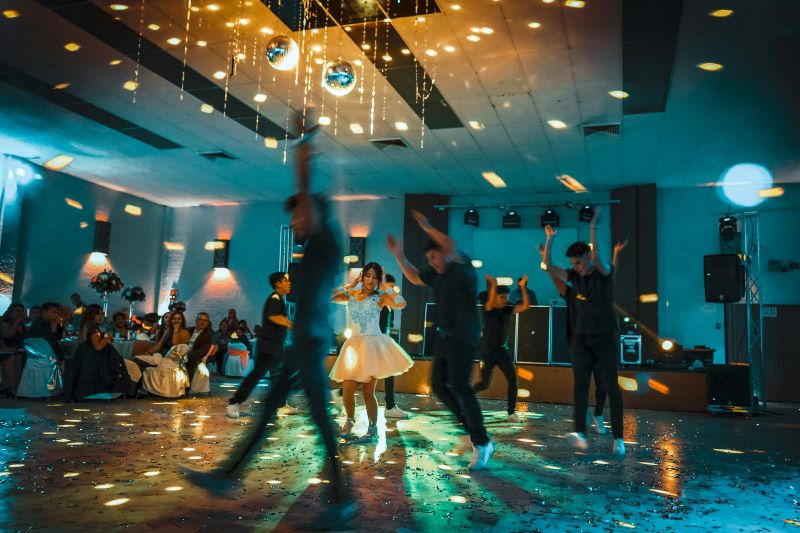 Repas dansant à Plazac