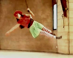 Stage - le clown voltige