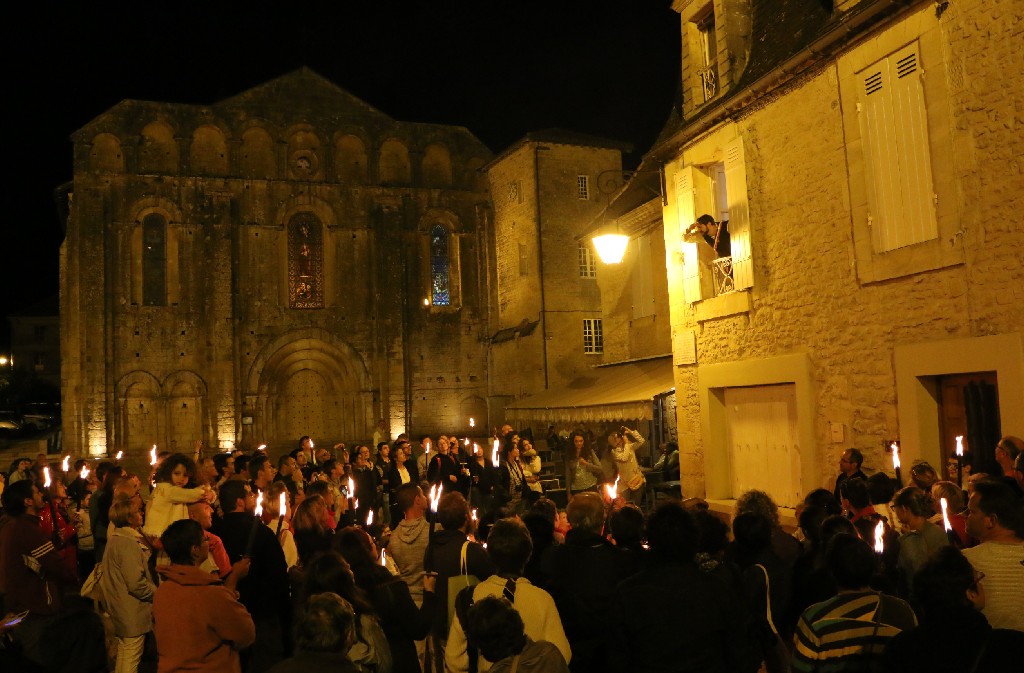 Visite théatrale aux flambeaux