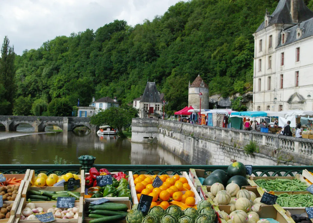 Marché traditionnel - Crédit: OTPDB | CC BY-NC-ND 4.0