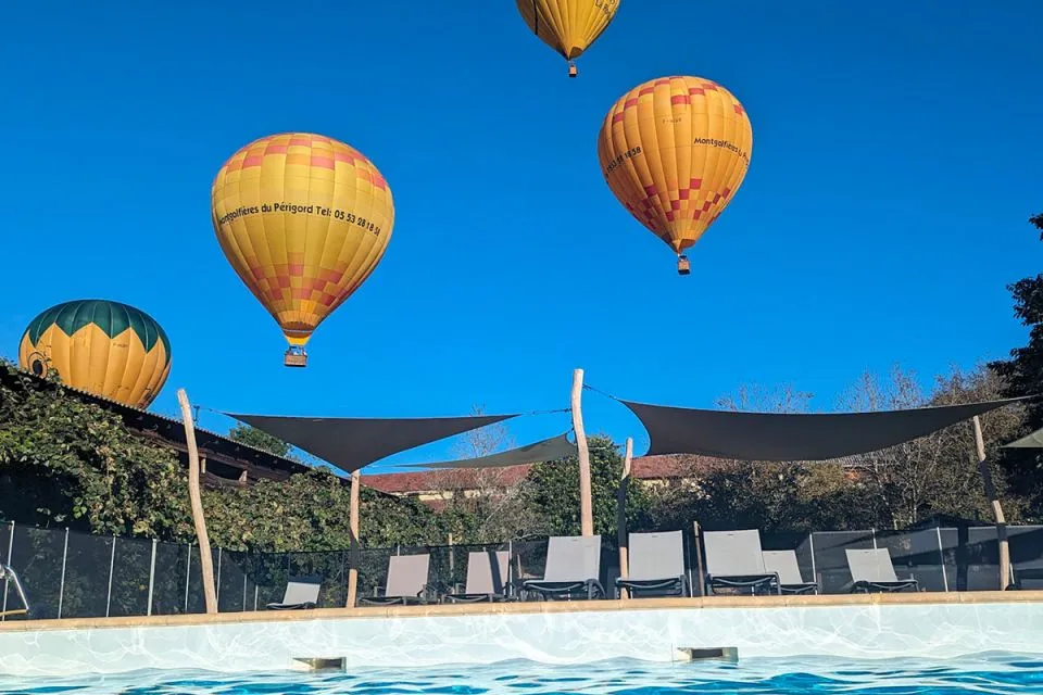 Campsite Dordogne Les Cinq Châteaux
