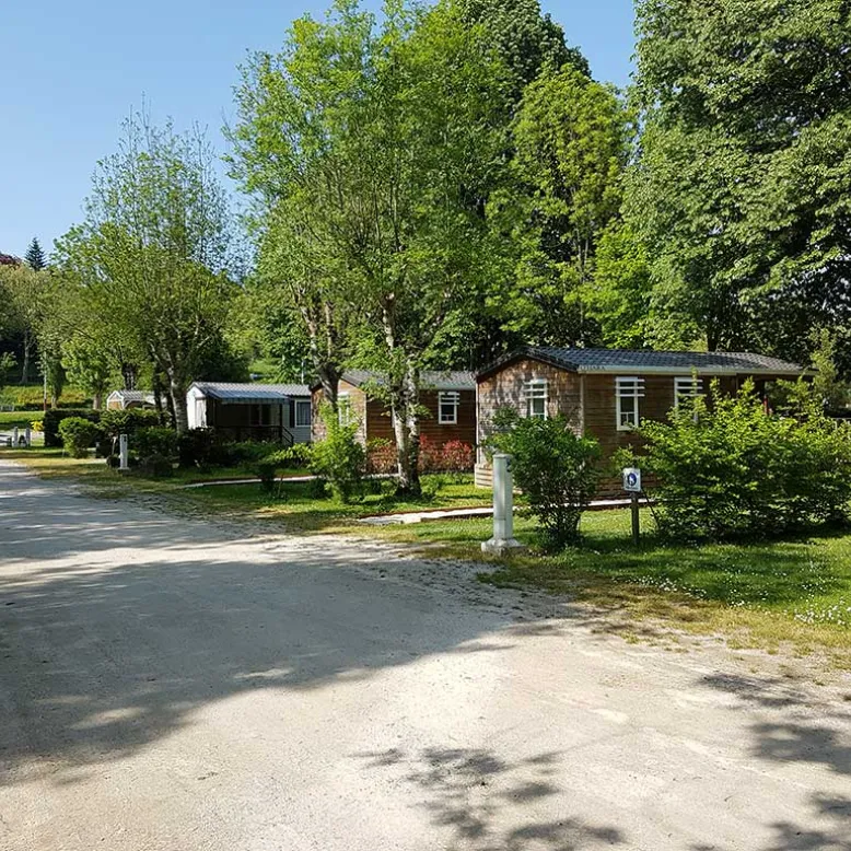 Camping de l'Agrion Bleu