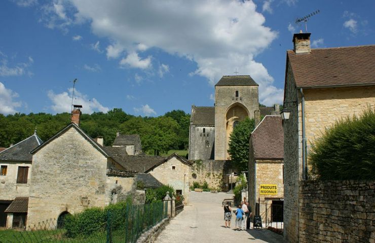 ABBAYE DE SAINT AMAND DE COLY