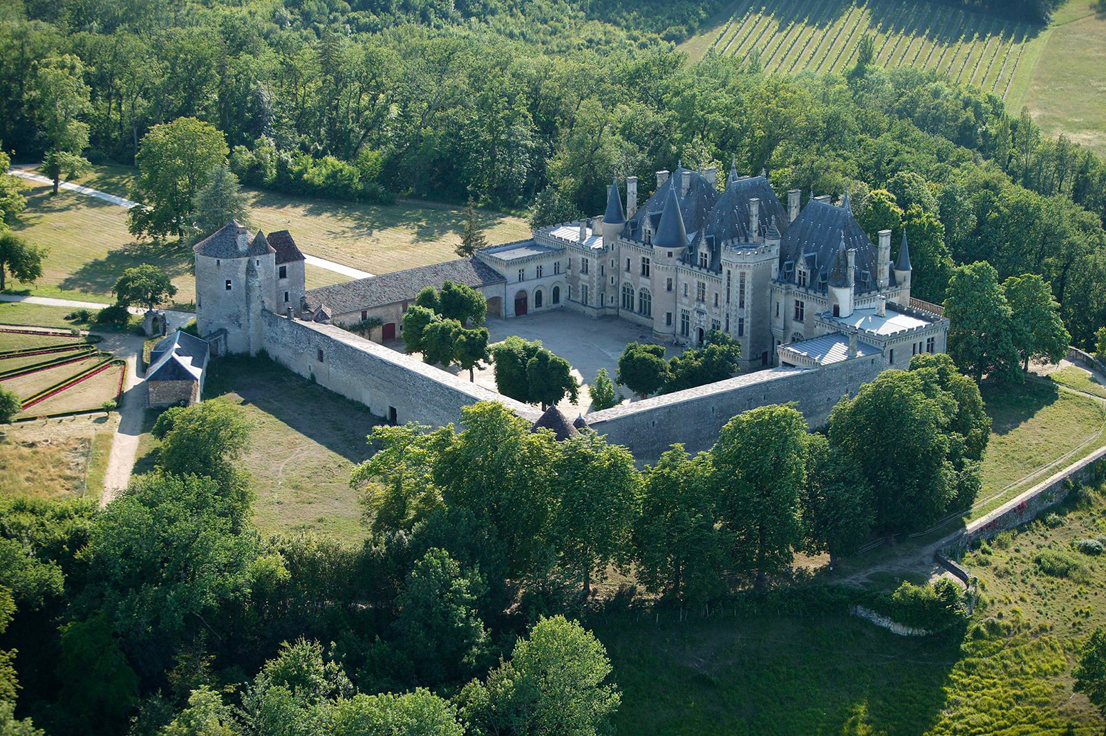 Michel de Montaigne Castle