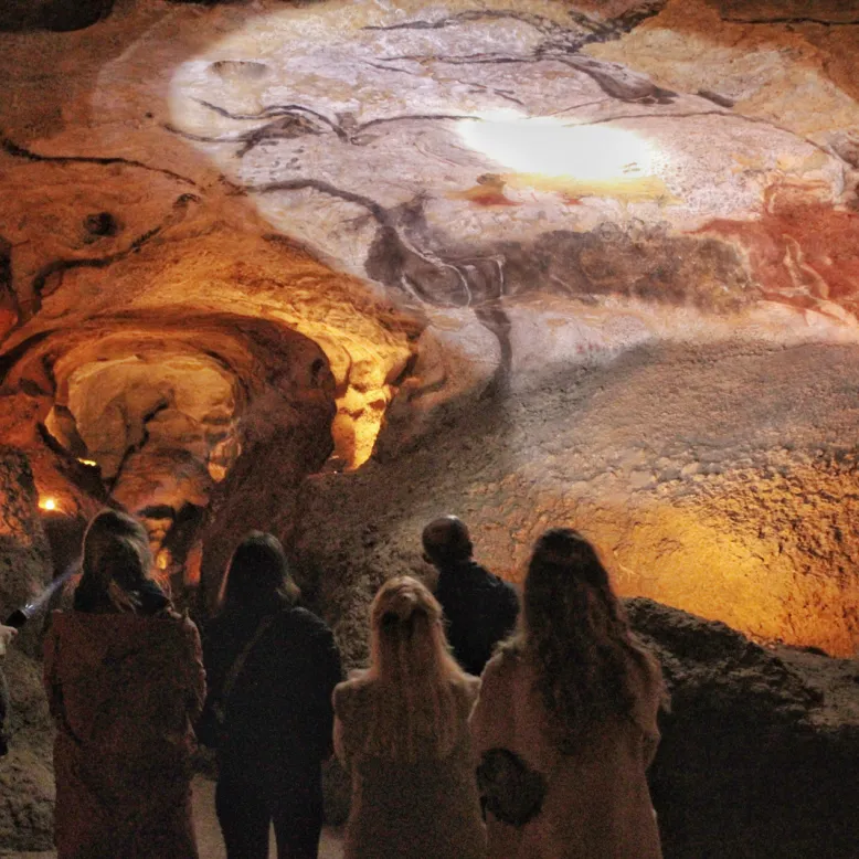 Lascaux II