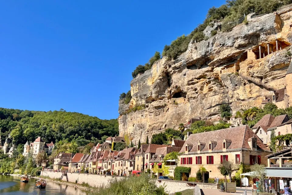 FORT TROGLODYTIQUE DE LA ROQUE GAGEAC