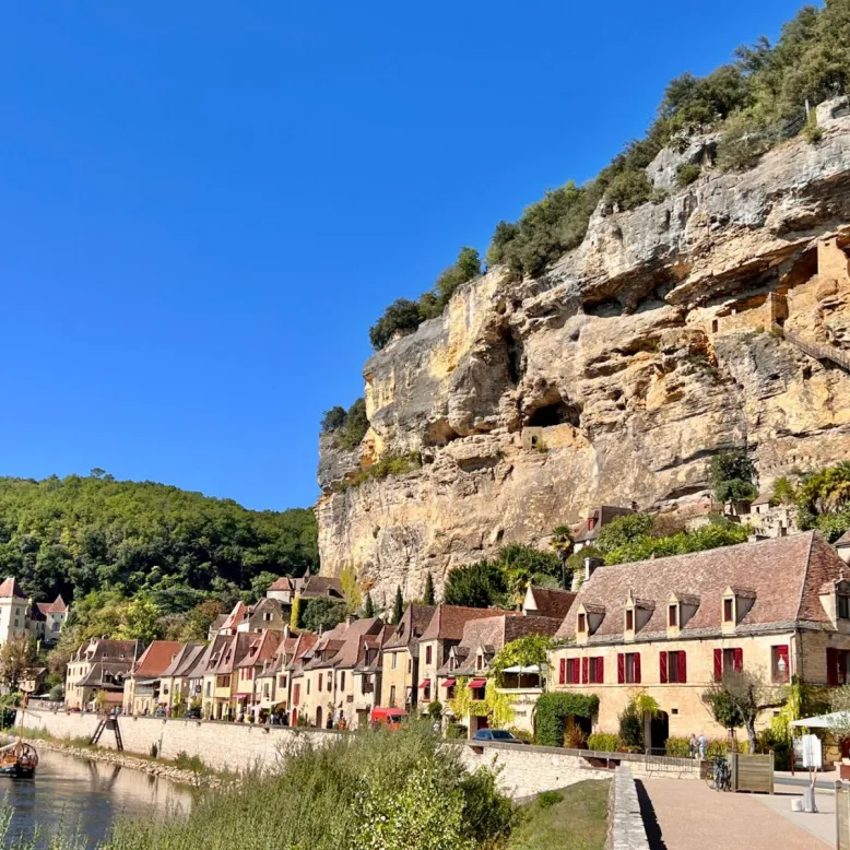 FORT TROGLODYTIQUE DE LA ROQUE GAGEAC