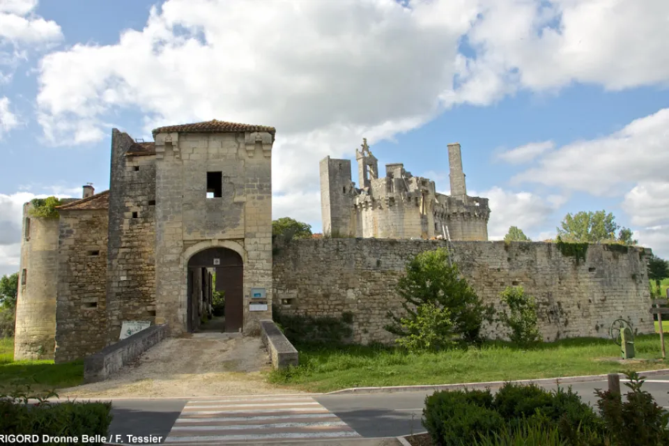 PÉRIGORD DRONNE BELLE Tourist Office