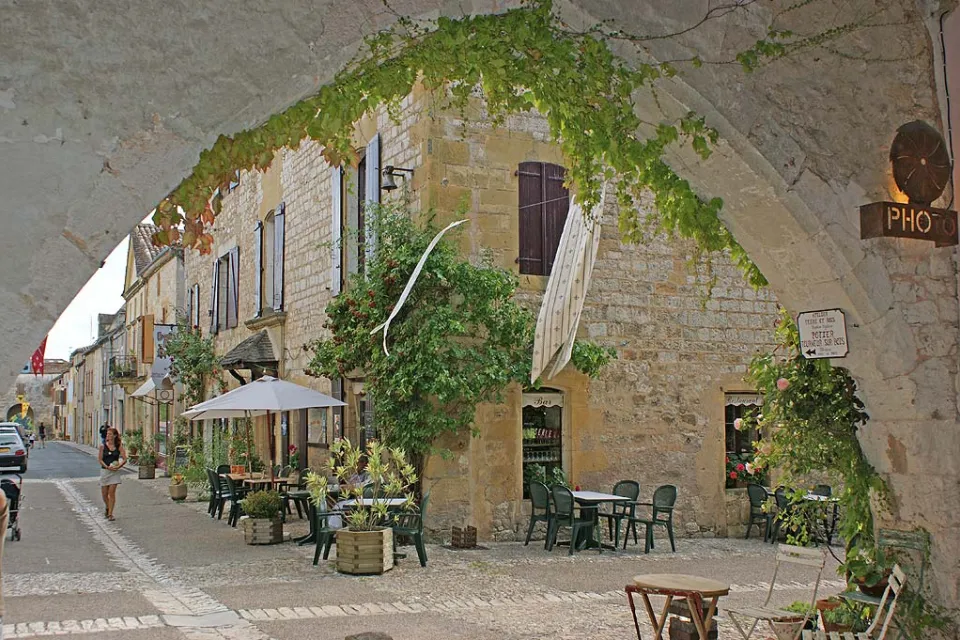 BASTIDE DE MONPAZIER