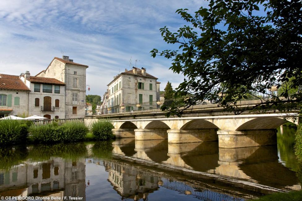 Brantôme the Venice of Périgord The Venice of Périgord Towns