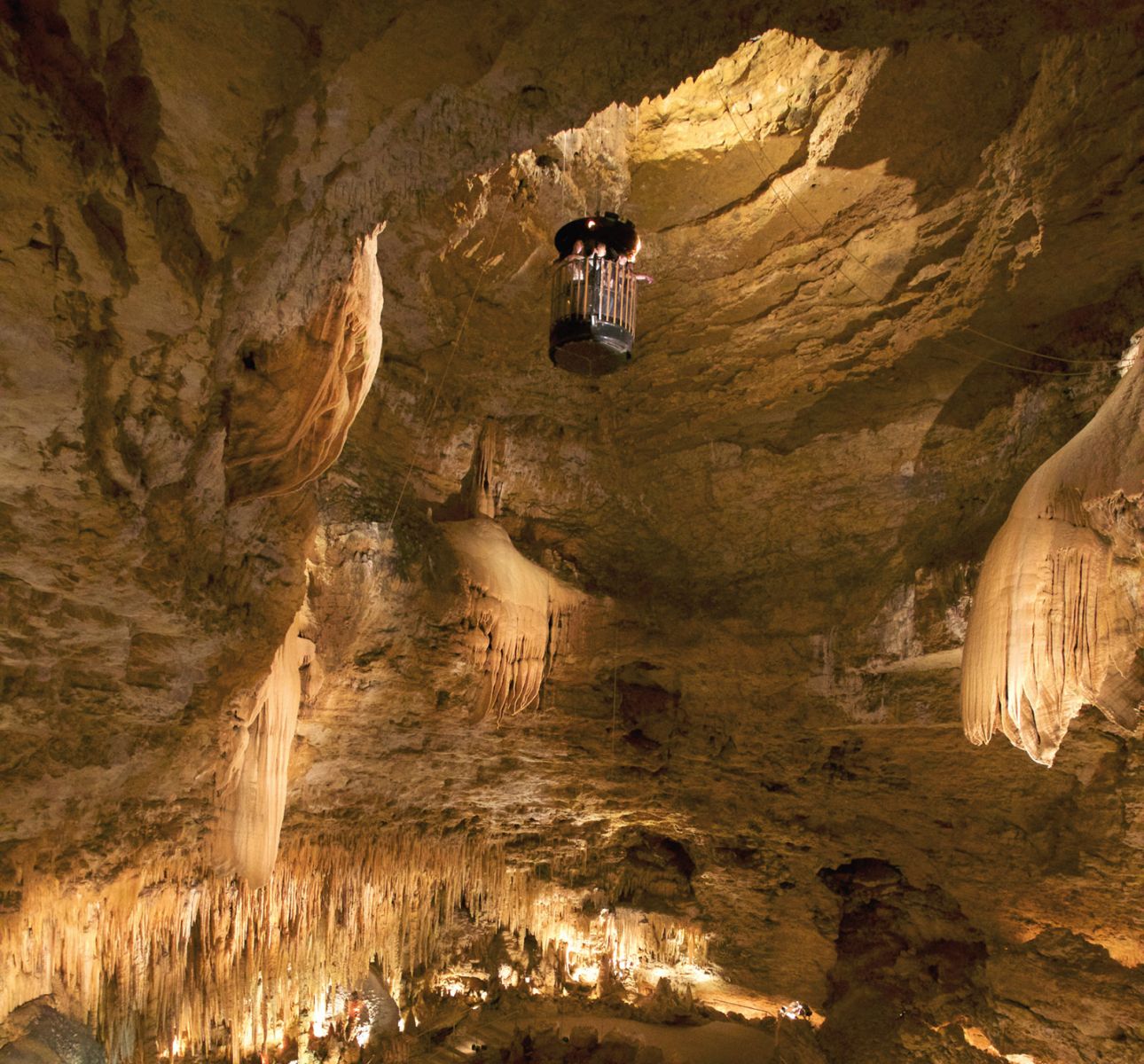 Le Gouffre de Proumeyssac - Cathédrale de Cristal
