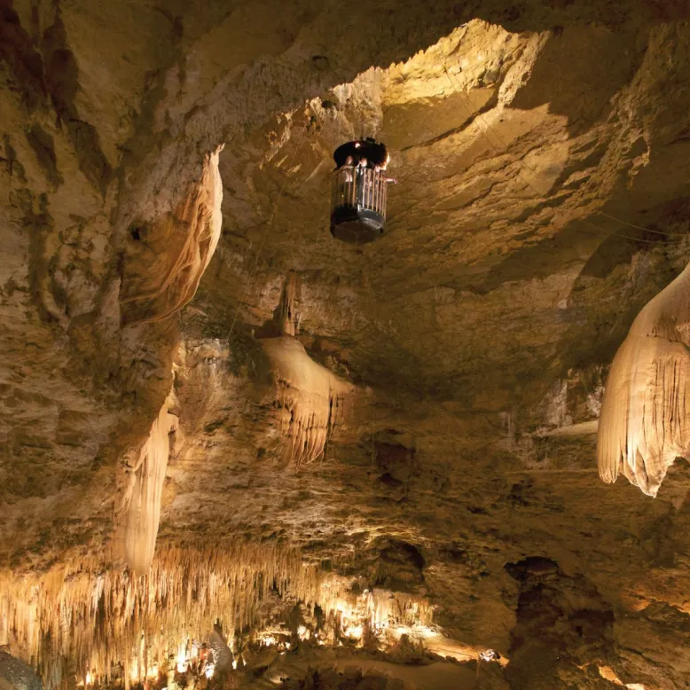 The Proumeyssac chasm - Crystal Cathedral