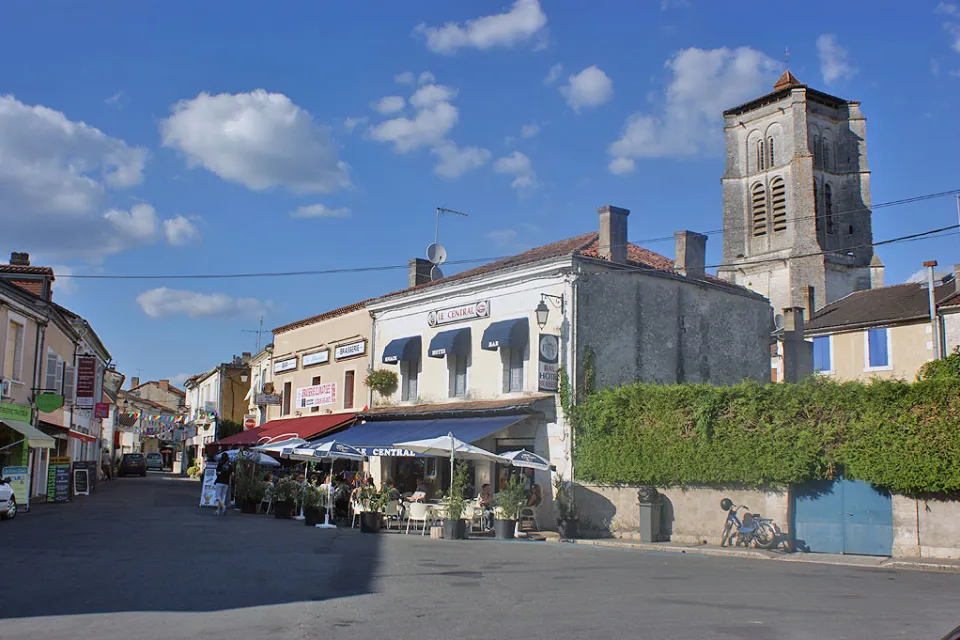 Saint-Astier