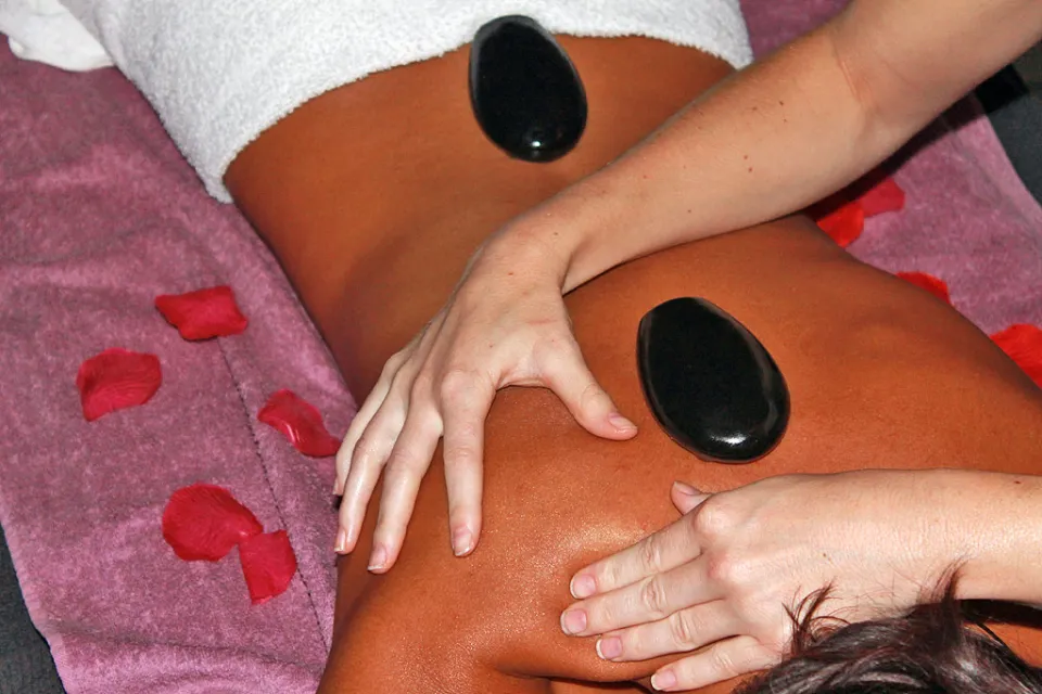 Les Hauts de Lastours - Institut de beauté & SPA