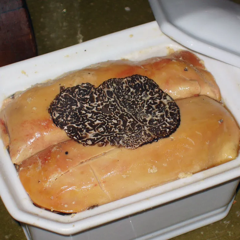 Foie Gras Lacabanne - The Charnaillas Farm