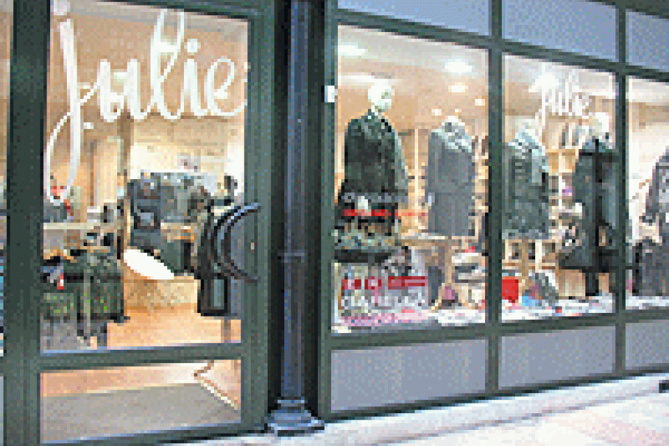 BOUTIQUE JULIE