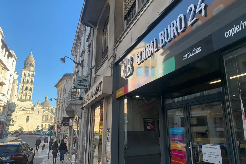 Global Buro 24