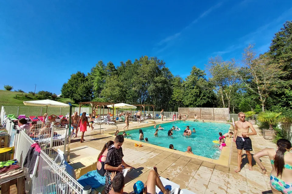Camping Domaine de Corneuil
