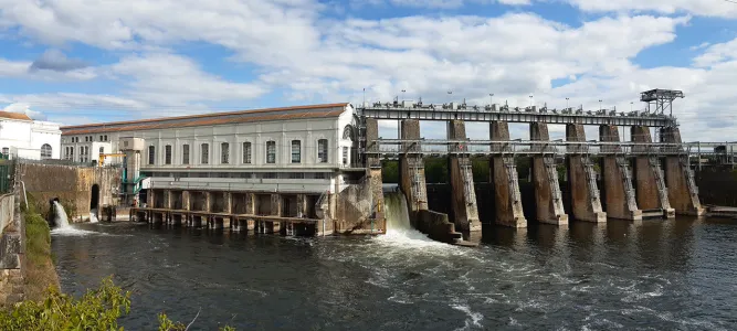 Le Barrage EDF de Tuilières