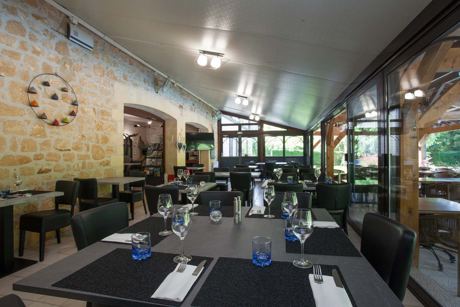 Le Relais Du Touron Hotel Restaurant Bar Carsac Aillac