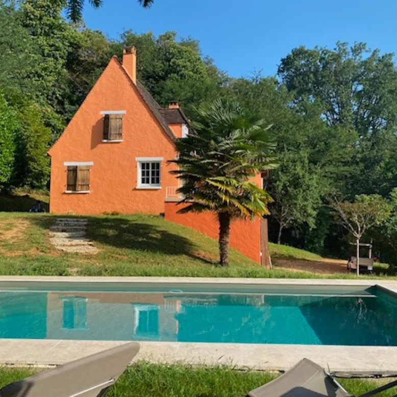 Little Quintefeuille House