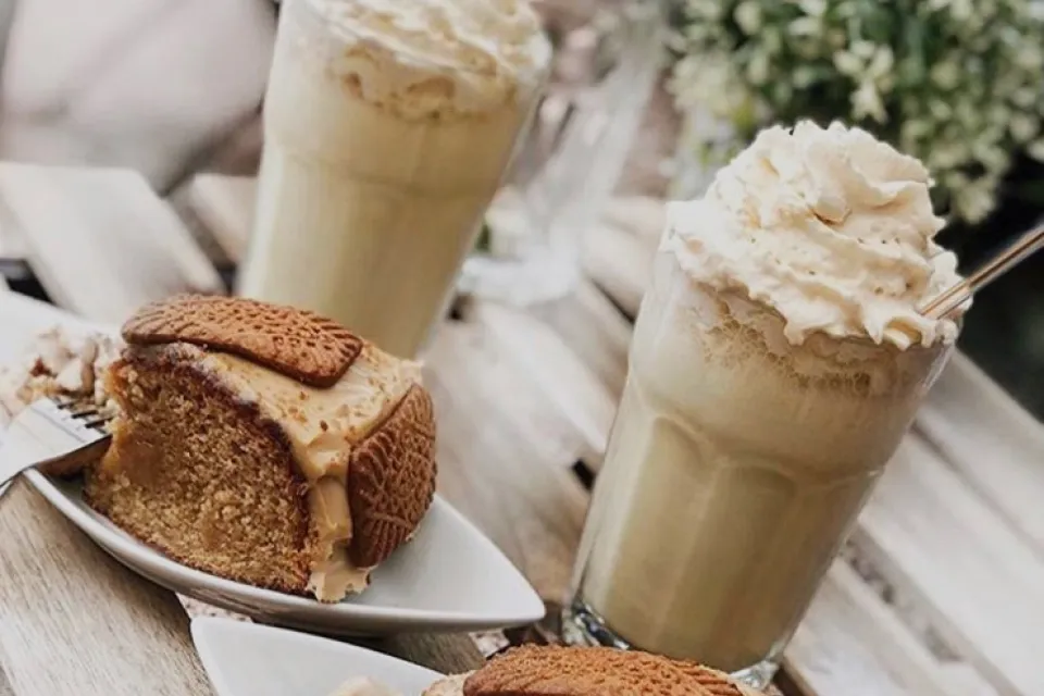 Candy's Café