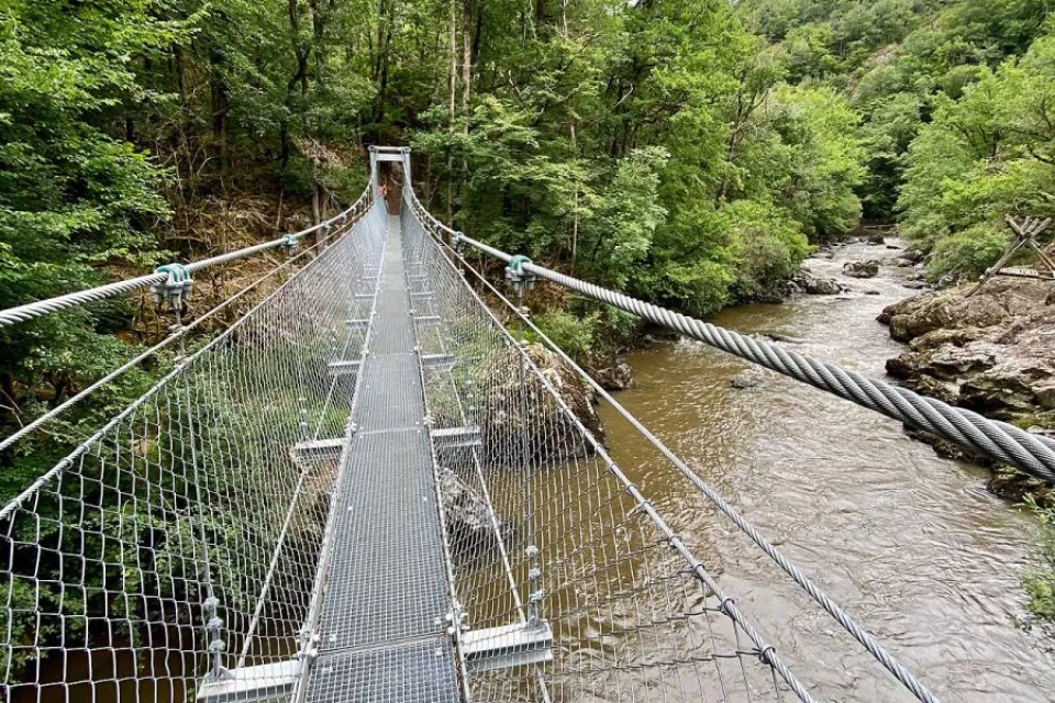 LES GORGES DE L'AUVEZERE