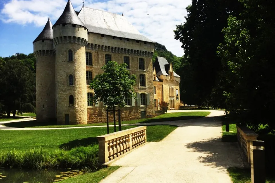 CHATEAU DE CAMPAGNE