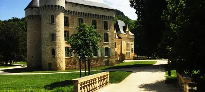 CHATEAU DE CAMPAGNE