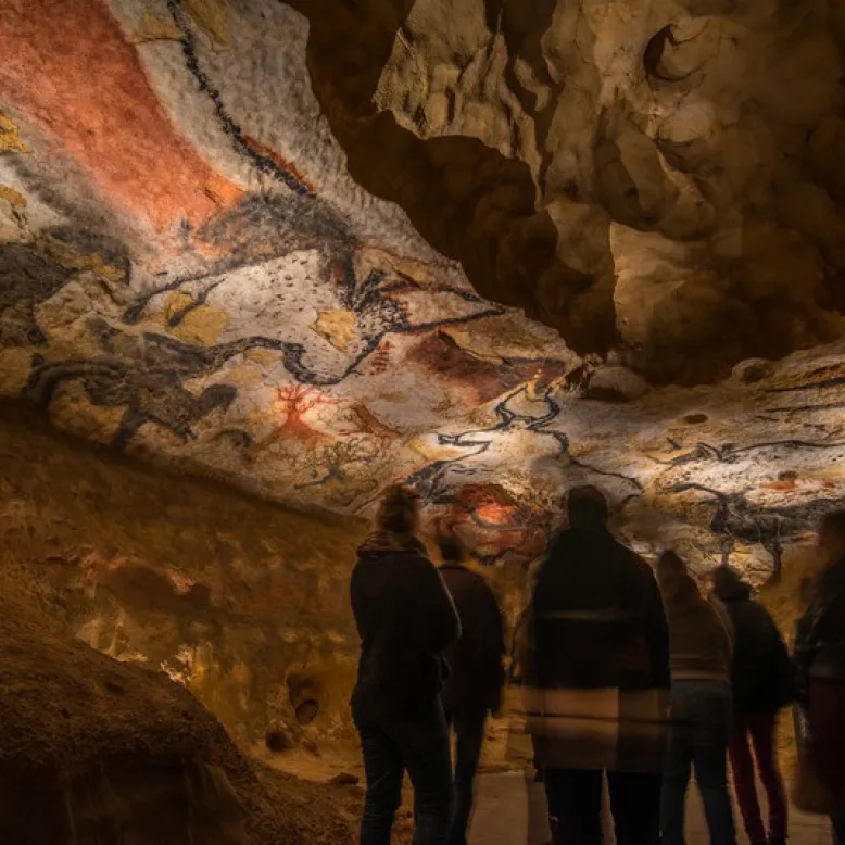 LASCAUX IV International Center for Parietal Art