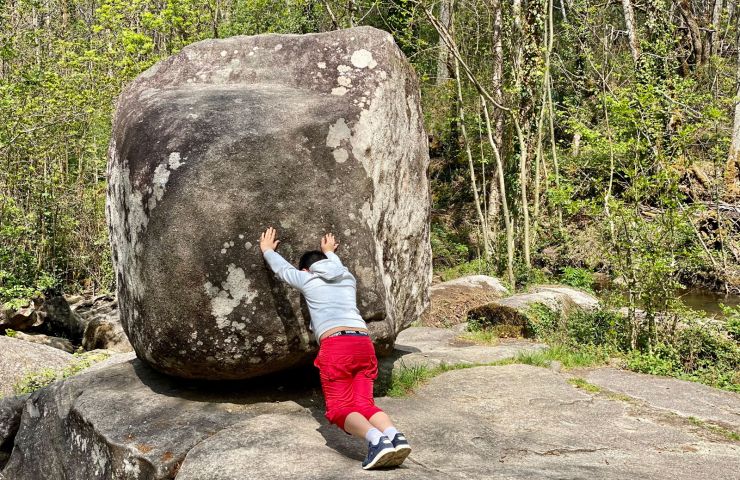 Le Site du Roc Branlant et Sentier Géologique