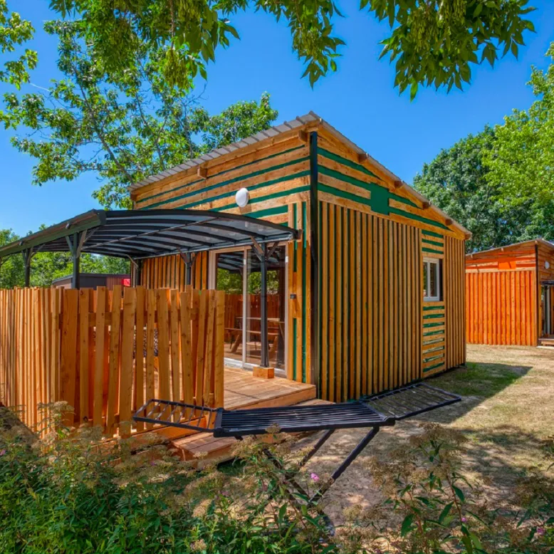 Unusual Dordogne campsite Las Patrasses