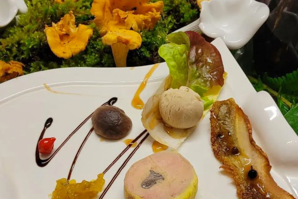 Logis Hostellerie Saint-Jacques