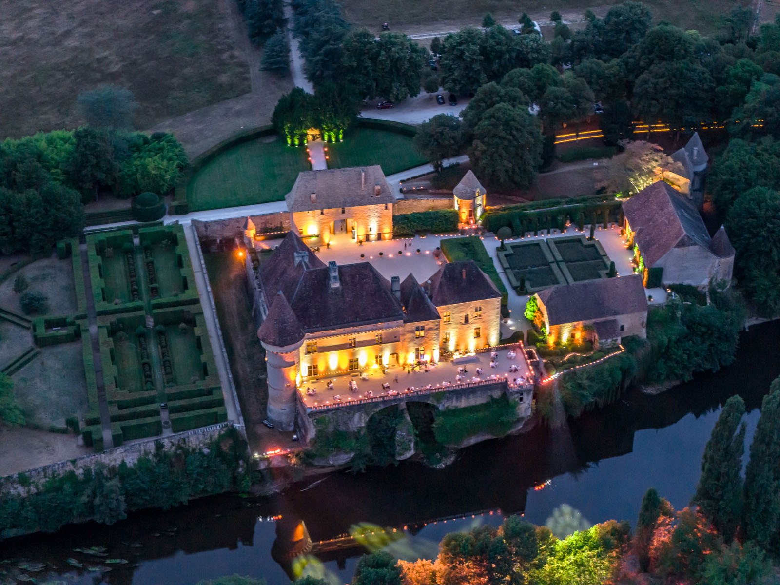 Château and Gardens of Losse - Renaissance castle and remarkable