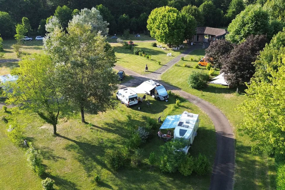 Friendly Camping & Lodges