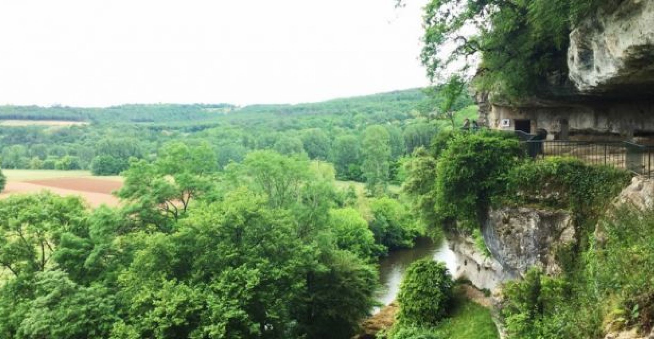 la roque saint christophe guide du perigord
