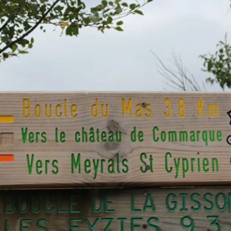CRO-MAGNON PATH IN THE VÉZÈRE VALLEY