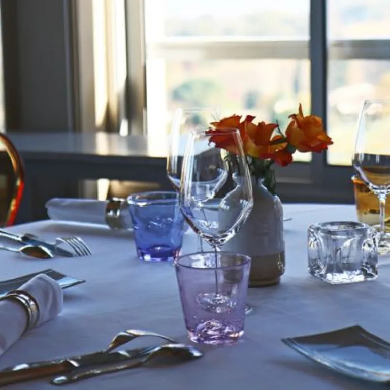 5 Reasons to eat at “LA TOUR DES VENTS” close ...