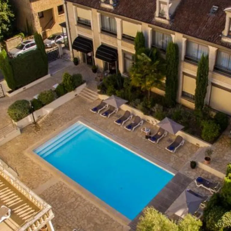 I'm going on holiday to Périgord Noir: I find ...